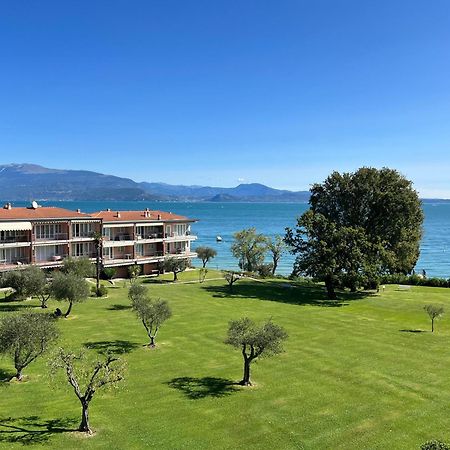 On The Beach Lake View Manerba del Garda Εξωτερικό φωτογραφία